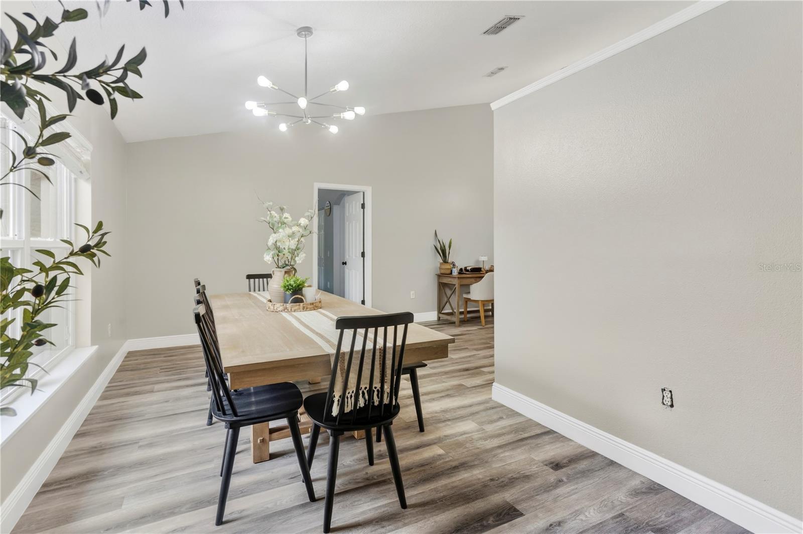 DELTONA LAKES UNIT 07 - Residential