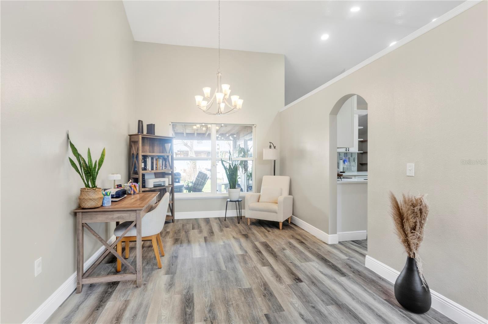 DELTONA LAKES UNIT 07 - Residential