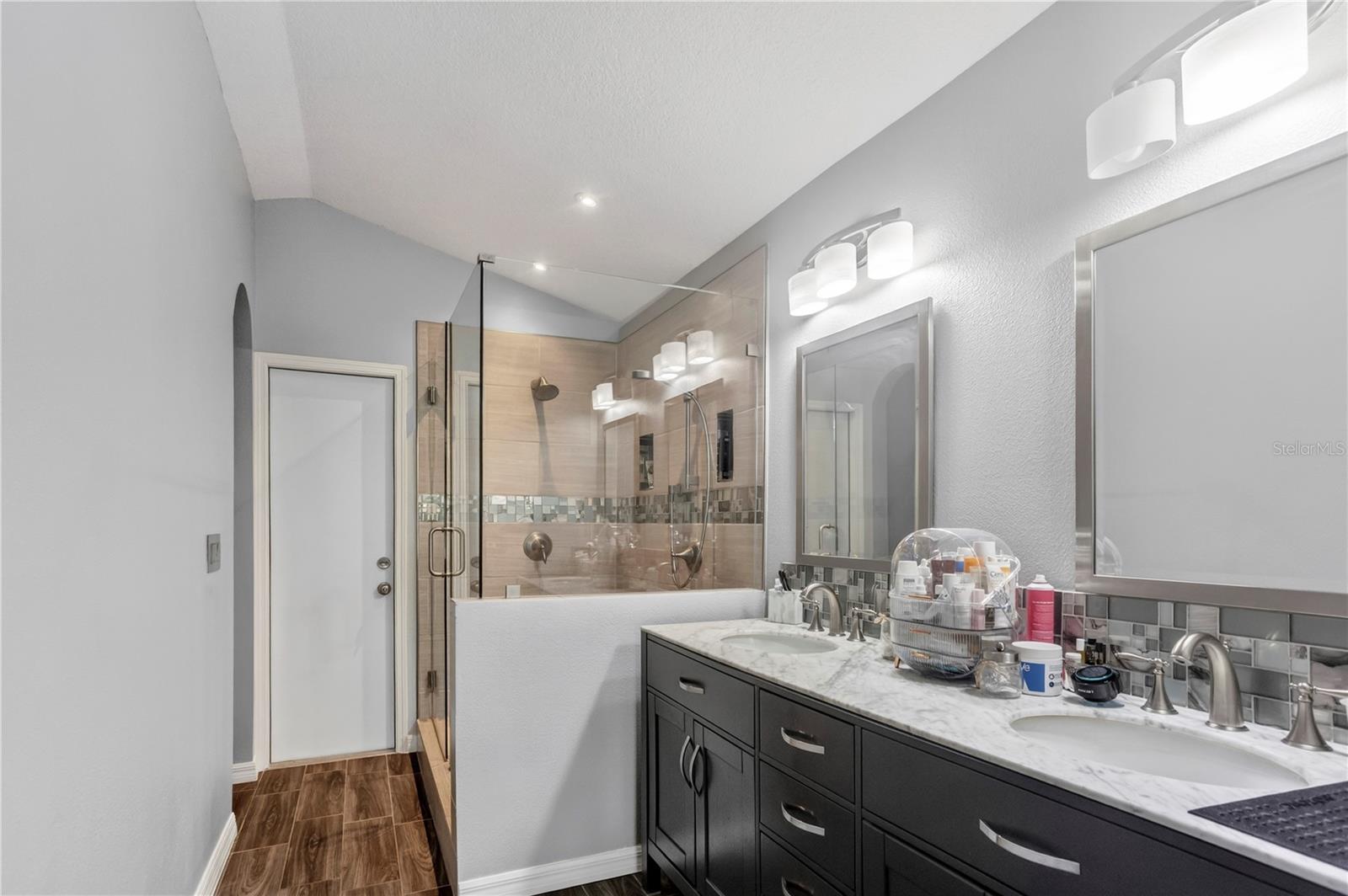 DELTONA LAKES UNIT 07 - Residential