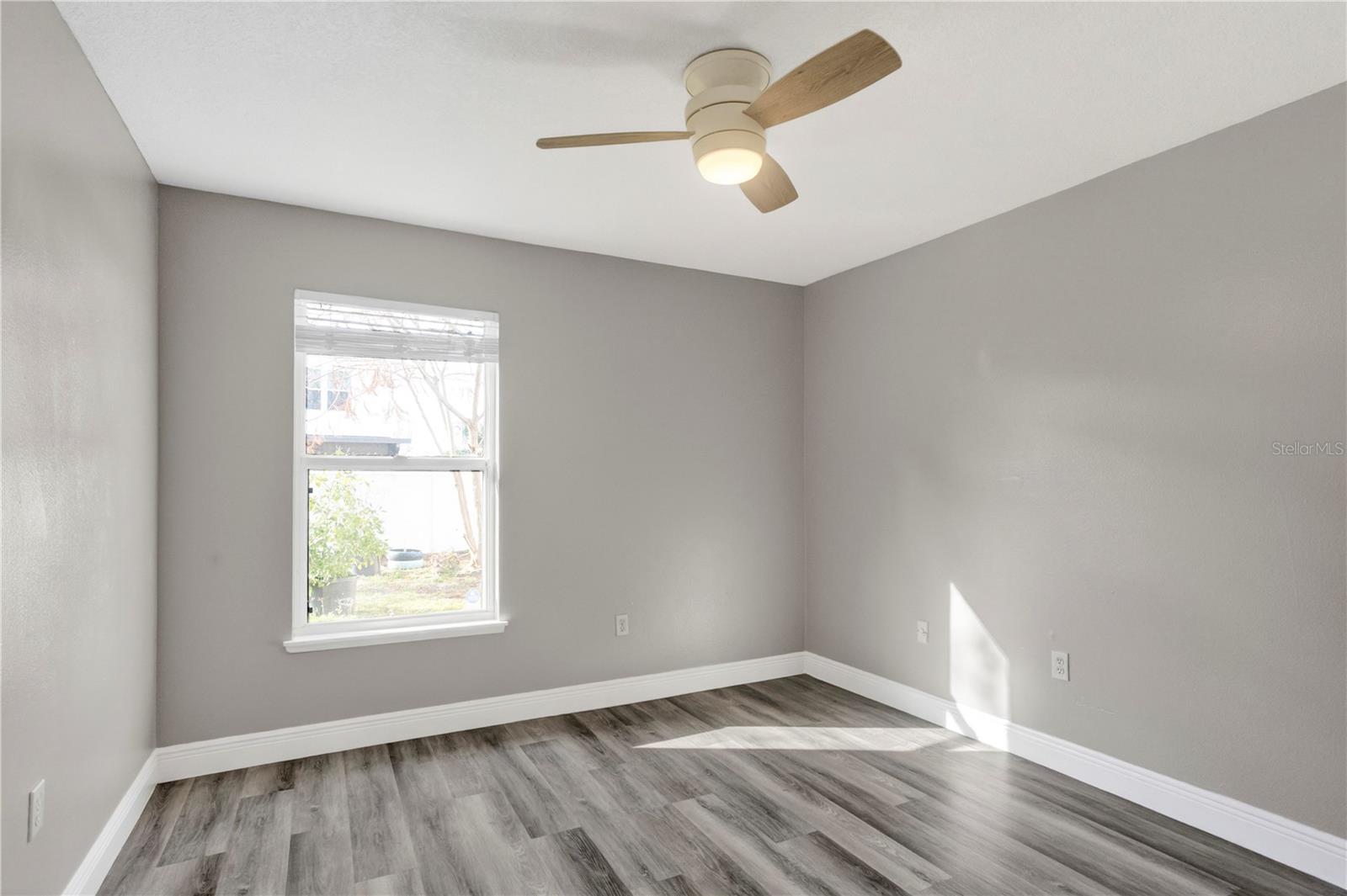 DELTONA LAKES UNIT 07 - Residential