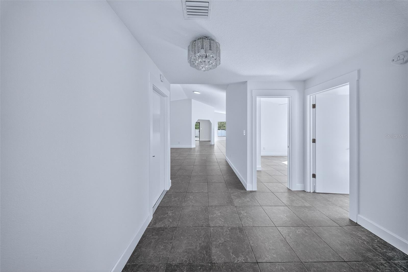 DEER RUN UNIT 16 - Residential