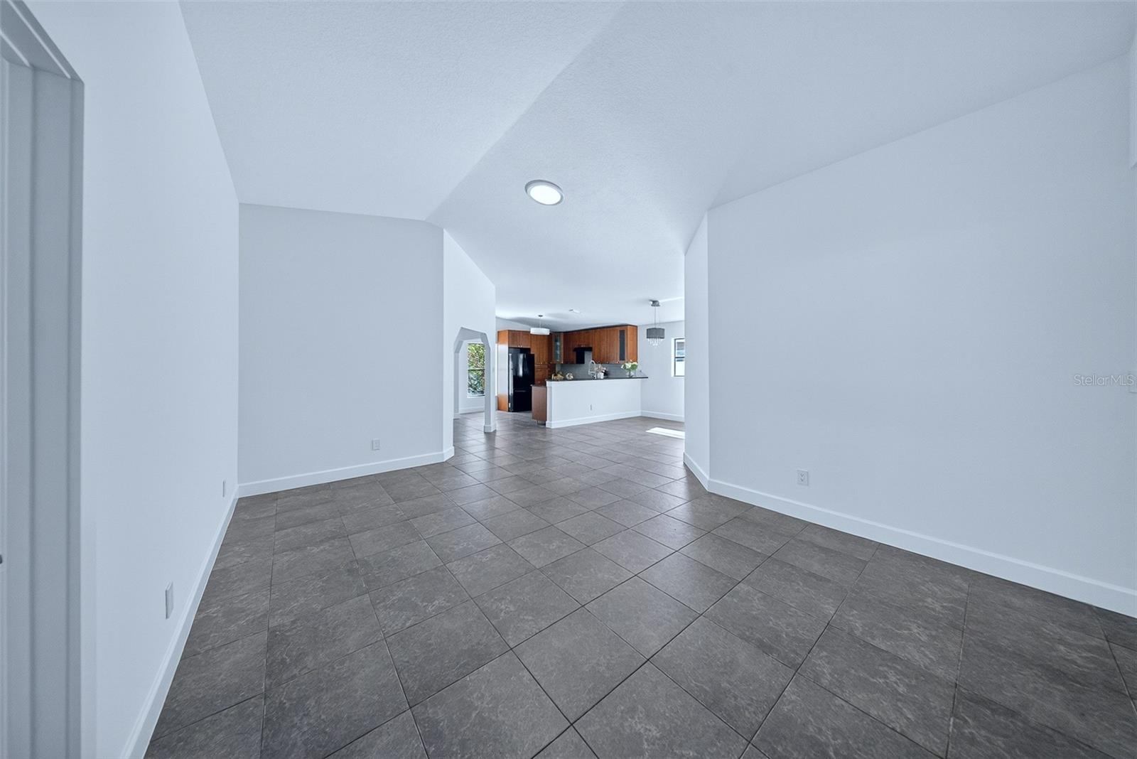 DEER RUN UNIT 16 - Residential