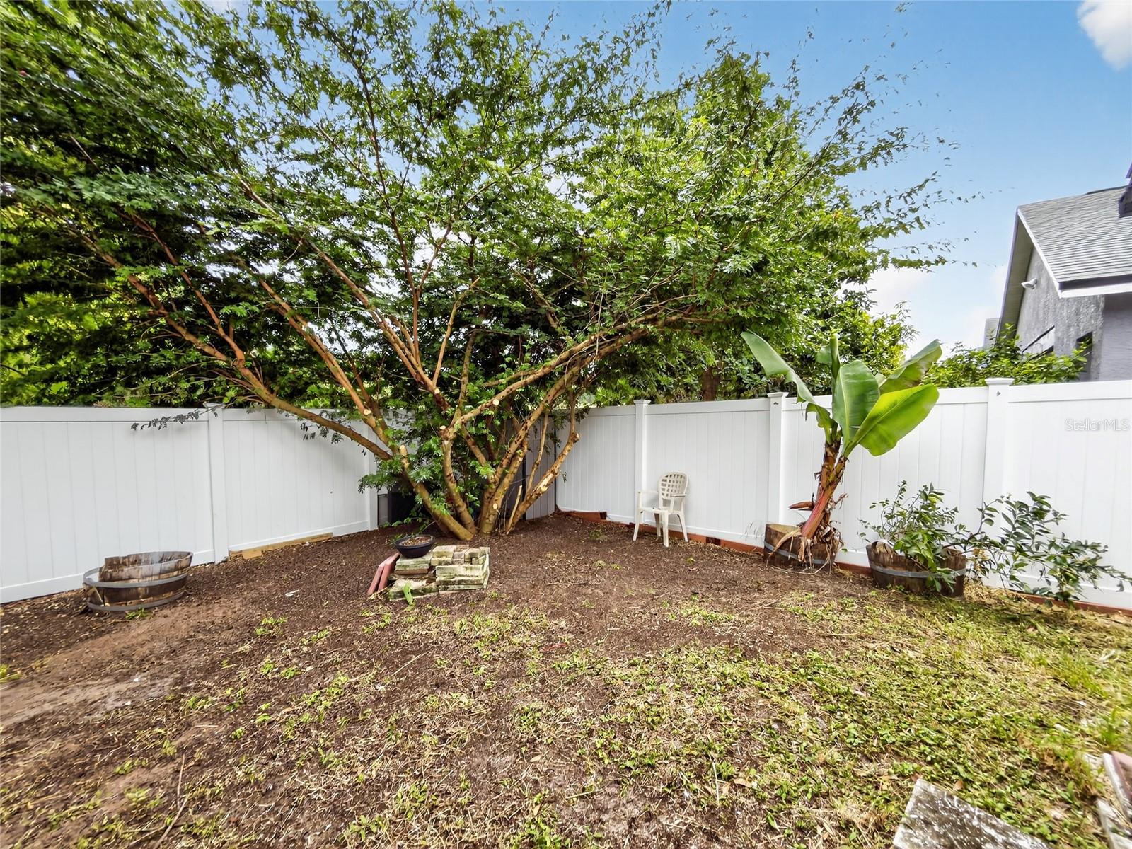 DEER RUN UNIT 16 - Residential