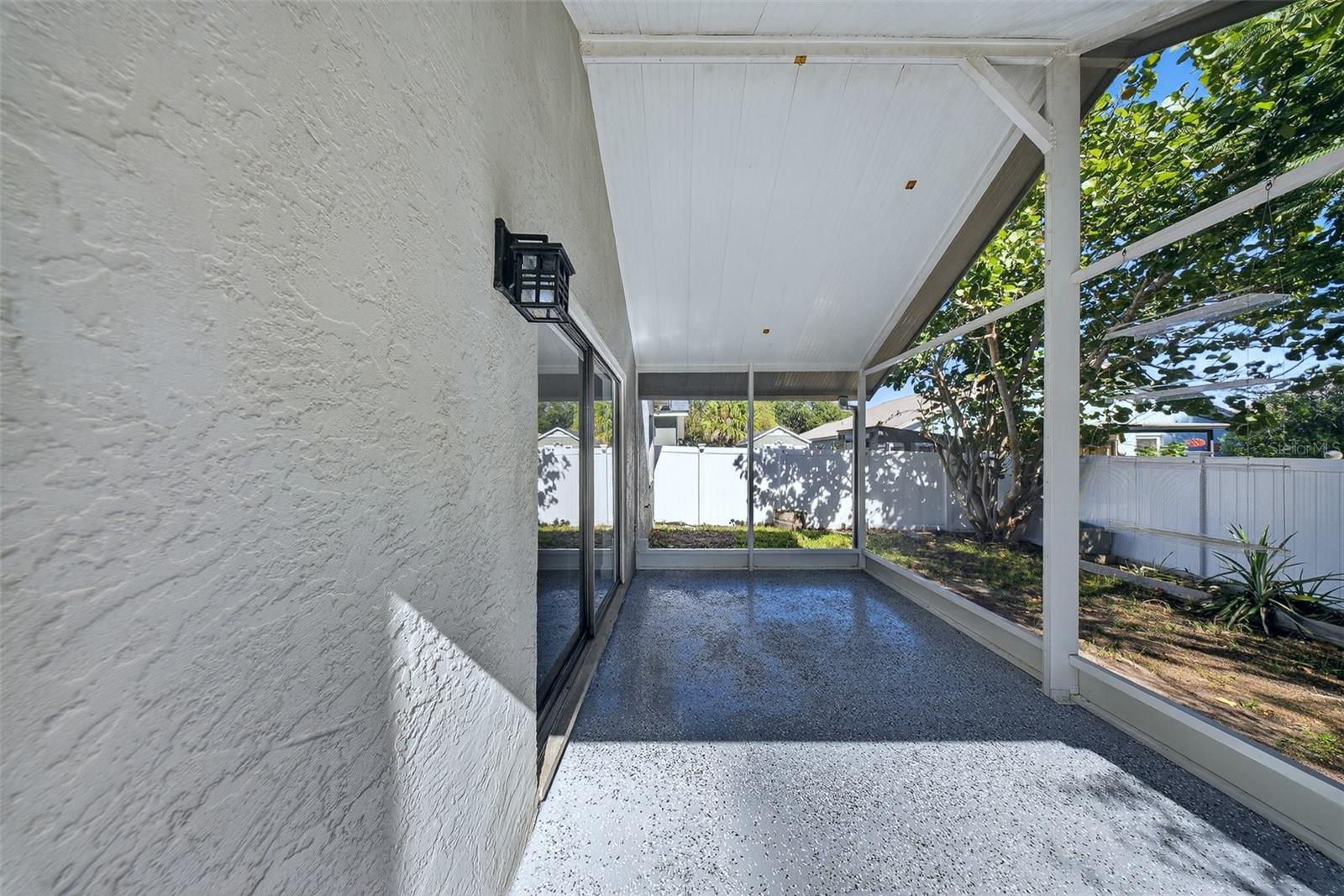 DEER RUN UNIT 16 - Residential