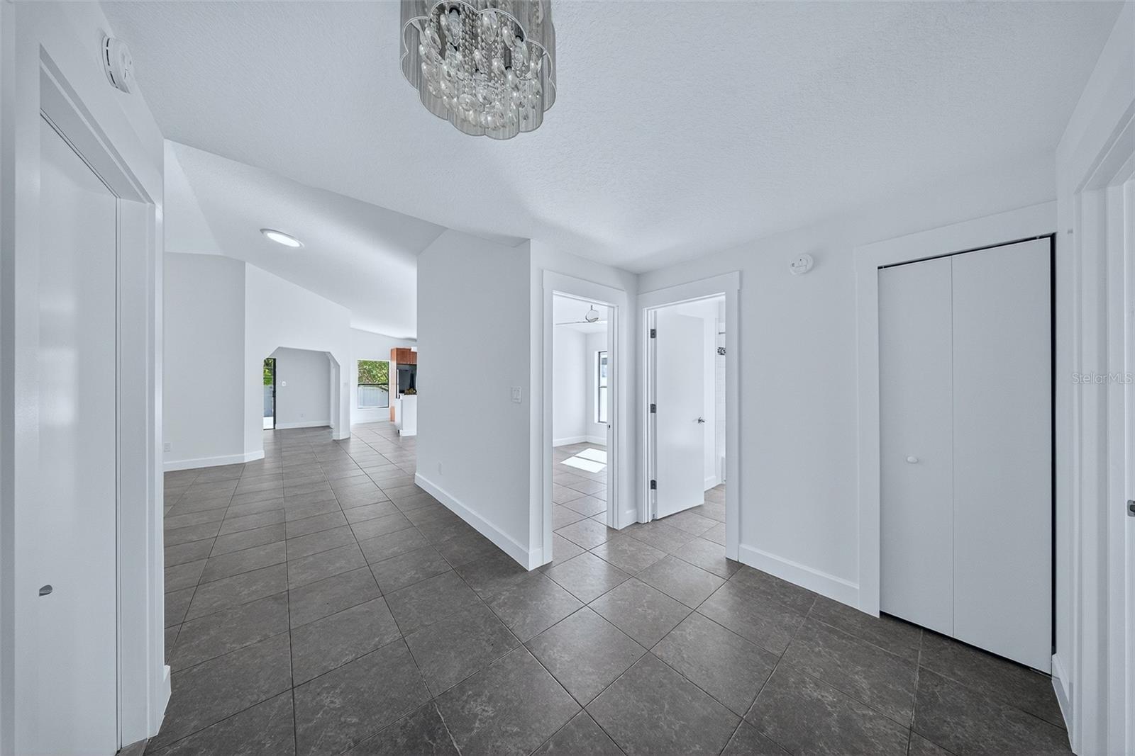 DEER RUN UNIT 16 - Residential