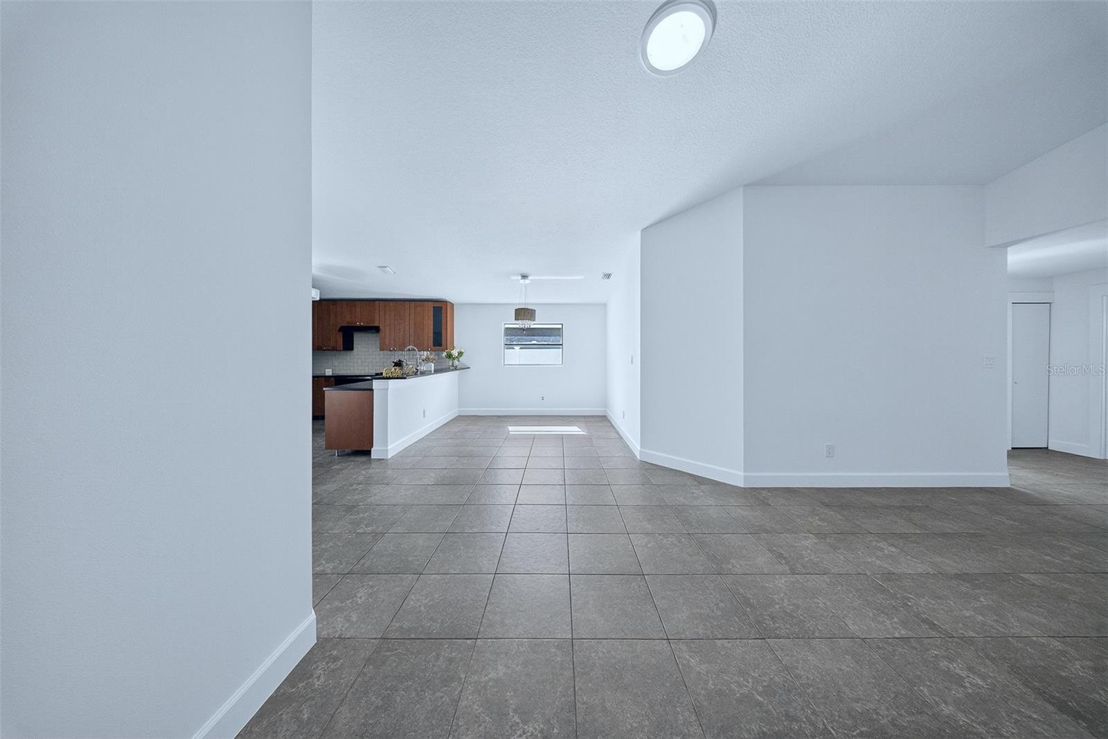 DEER RUN UNIT 16 - Residential