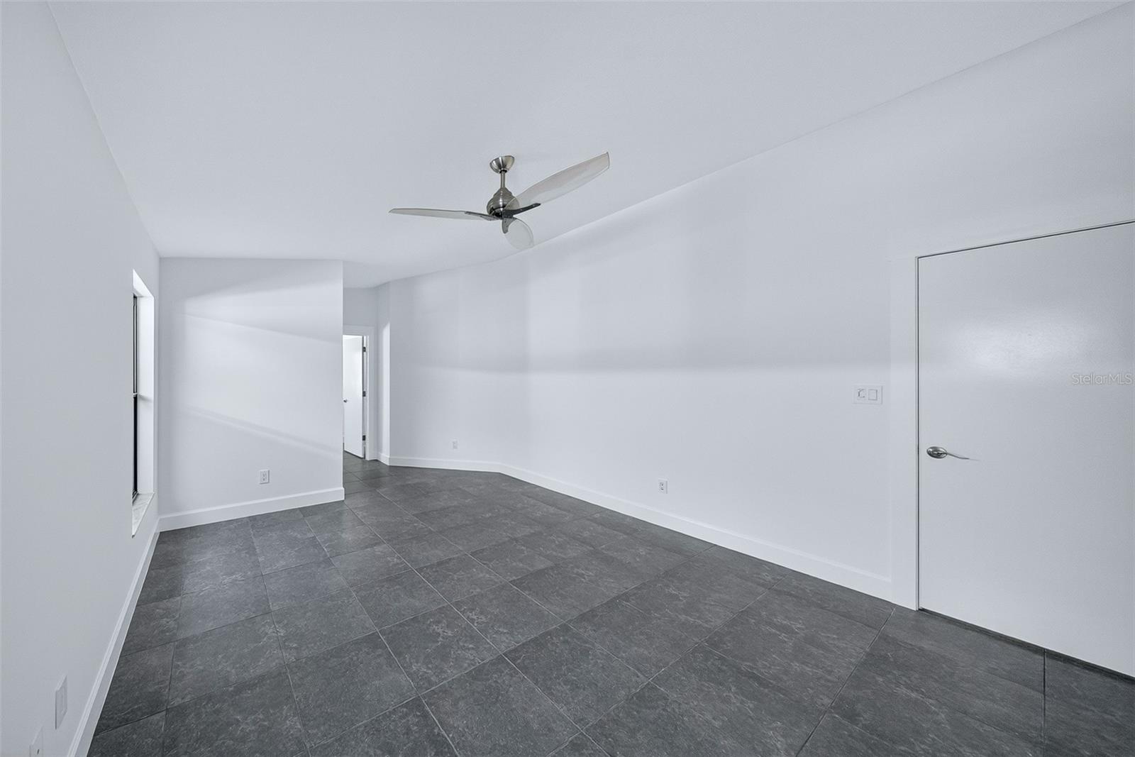 DEER RUN UNIT 16 - Residential