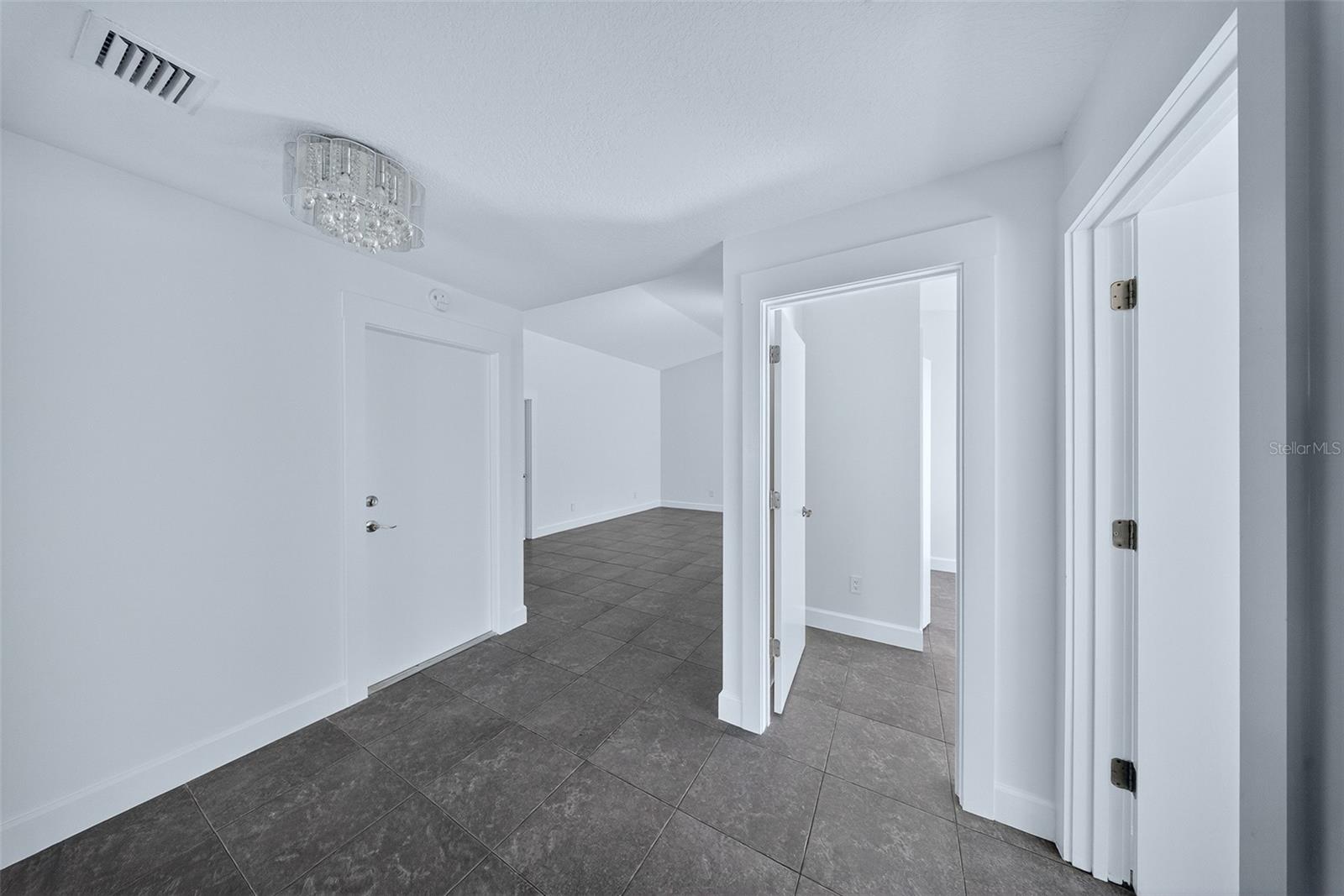 DEER RUN UNIT 16 - Residential