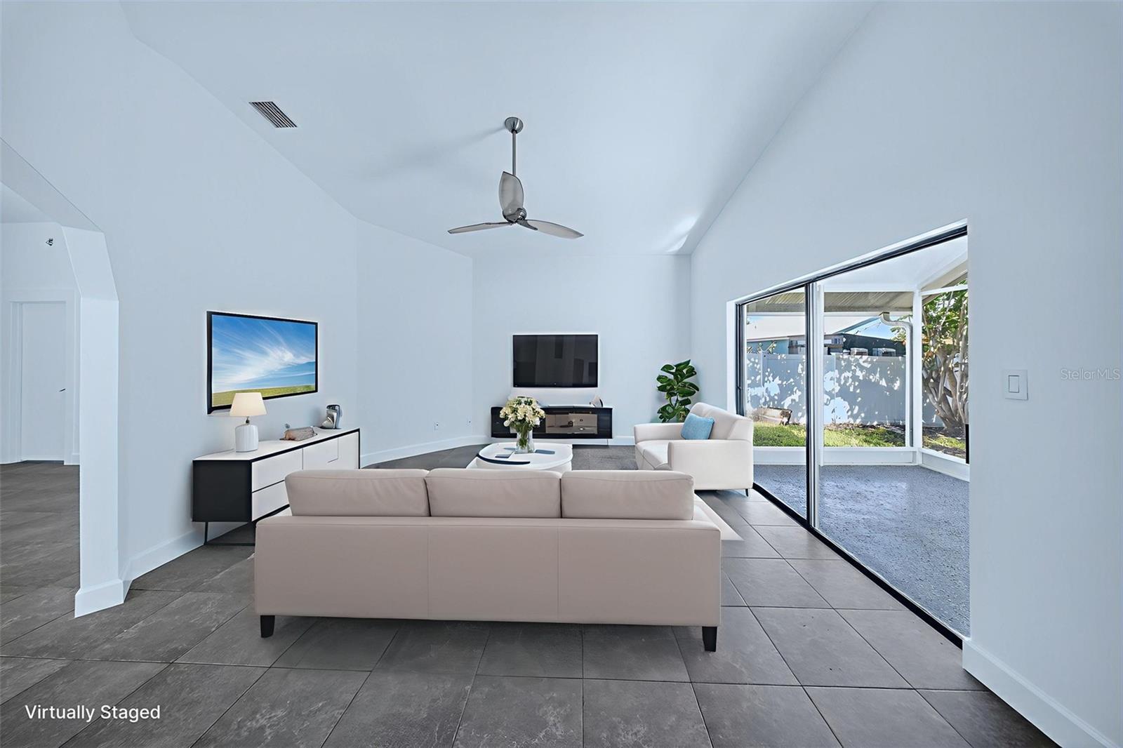 DEER RUN UNIT 16 - Residential