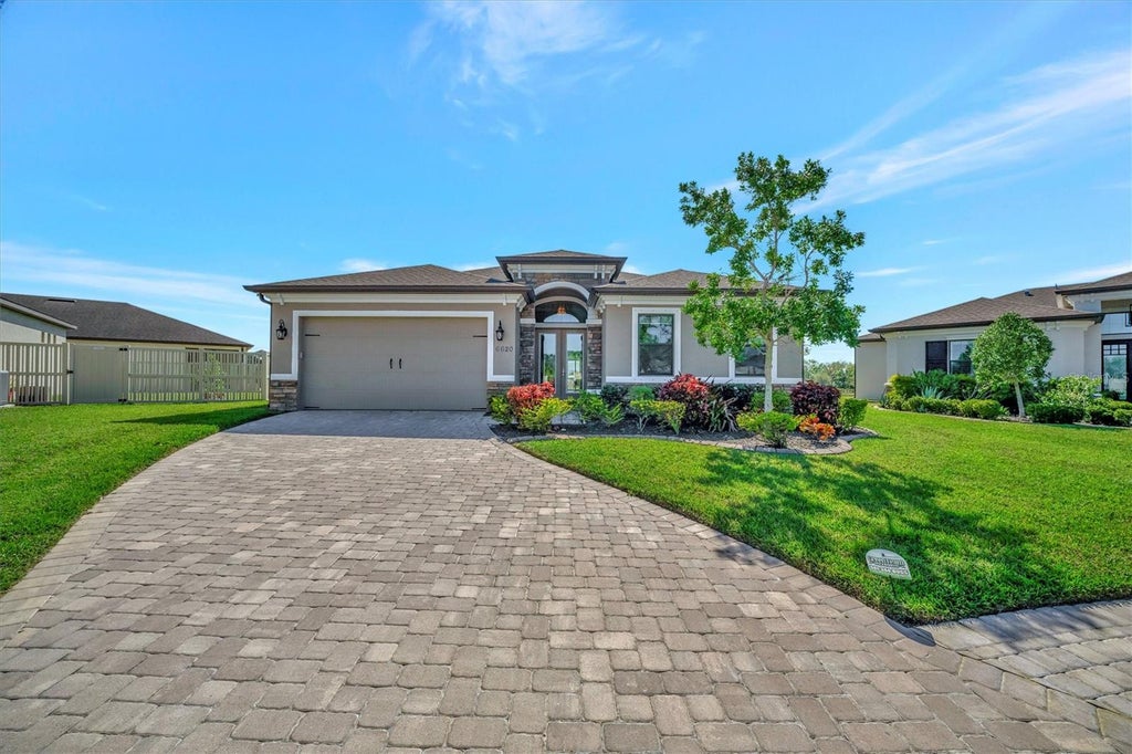 Photo of 6620 35th Court E, Sarasota, FL 34243 (MLS # A4709256)
