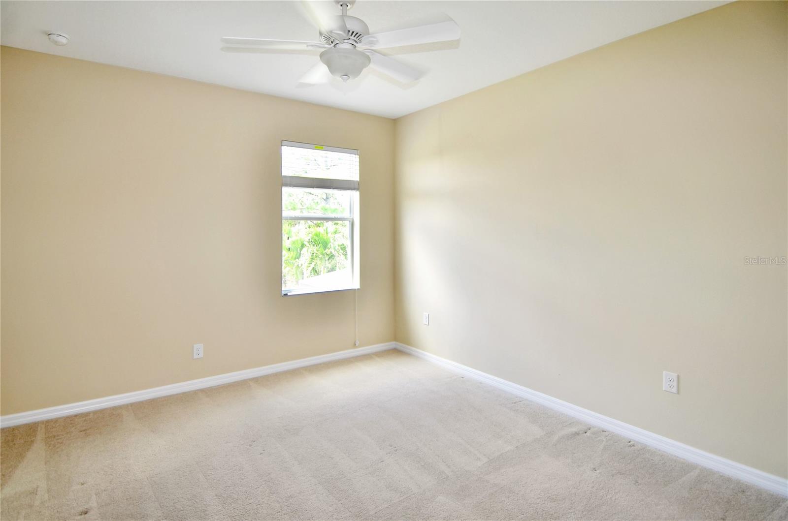 WINDWOOD - Residential