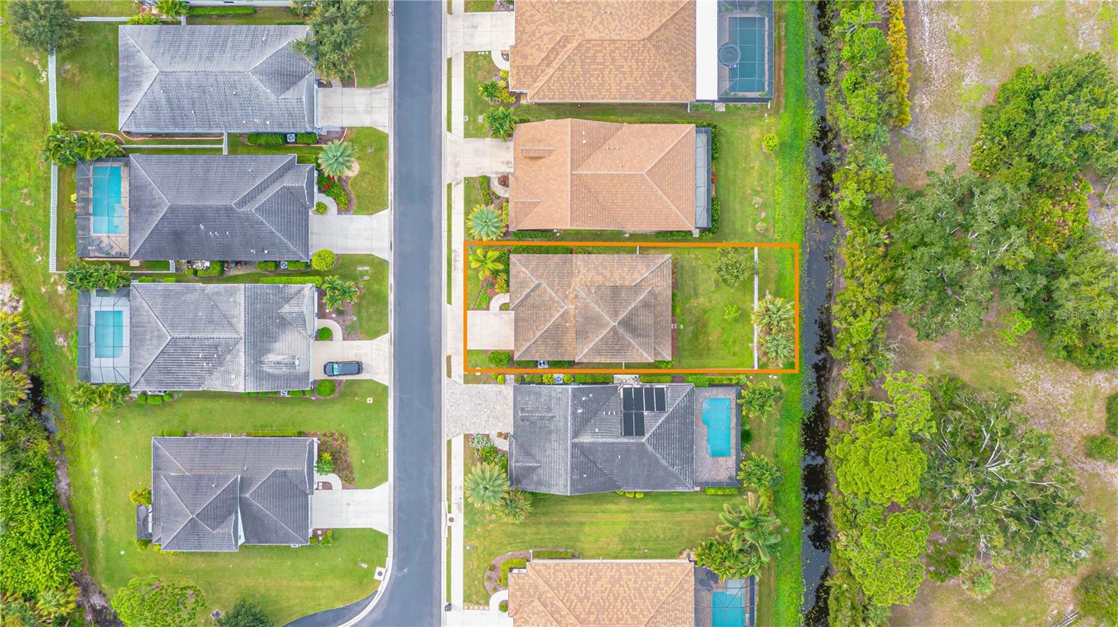 WINDWOOD - Residential