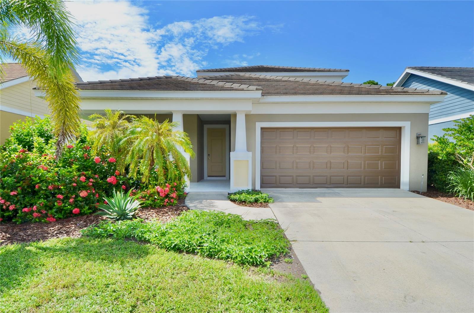 WINDWOOD - Residential