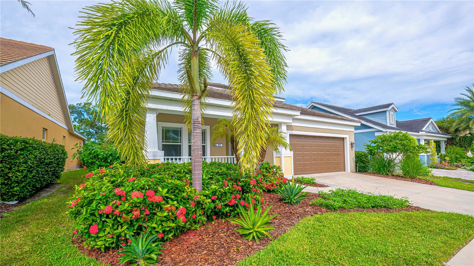 WINDWOOD - Residential