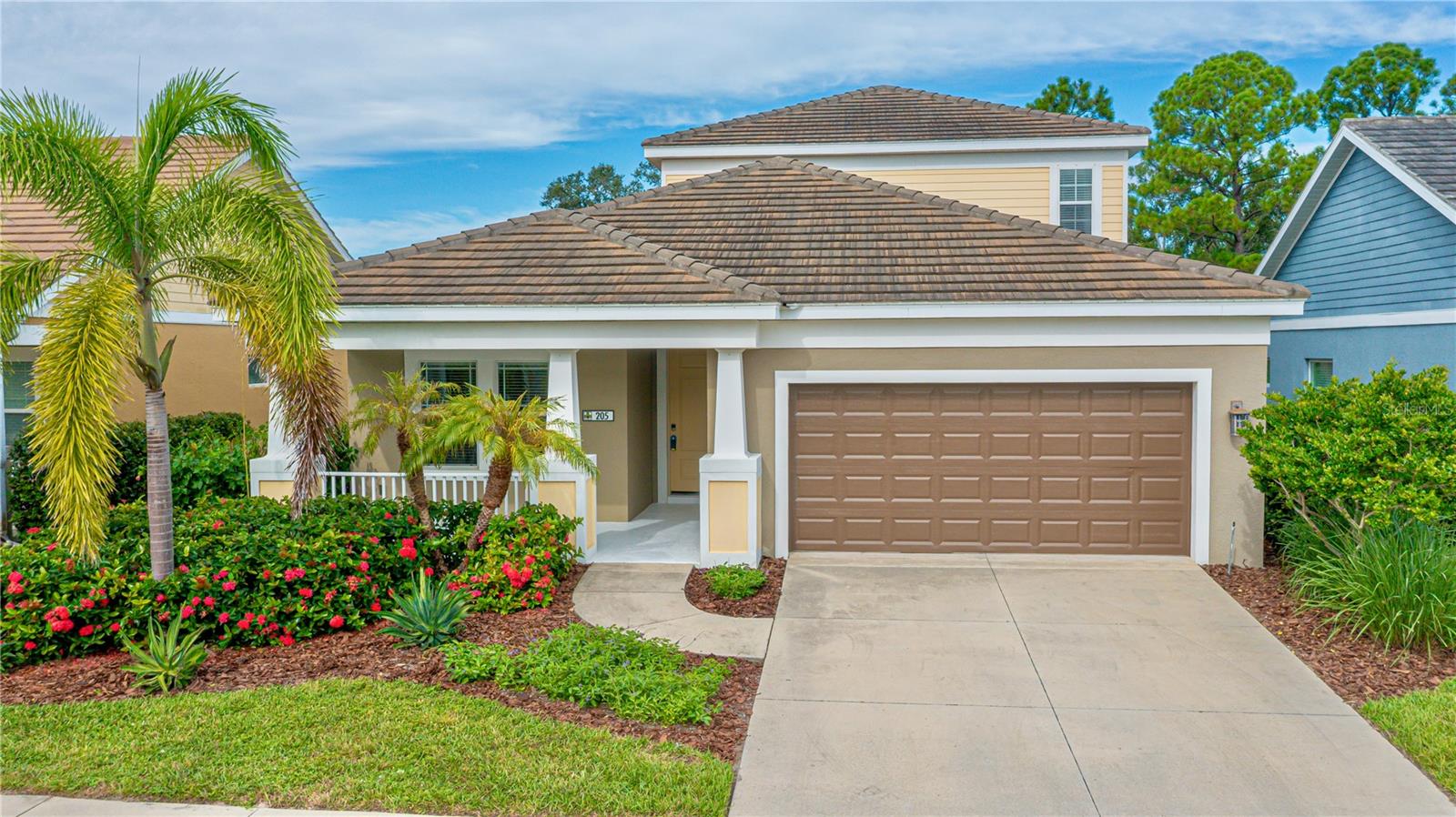 WINDWOOD - Residential