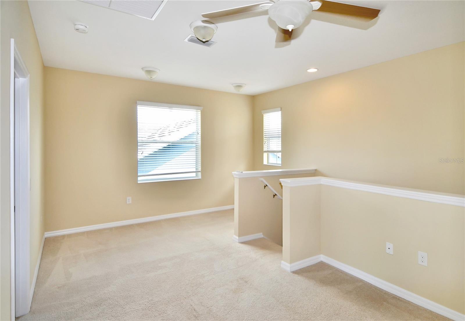 WINDWOOD - Residential