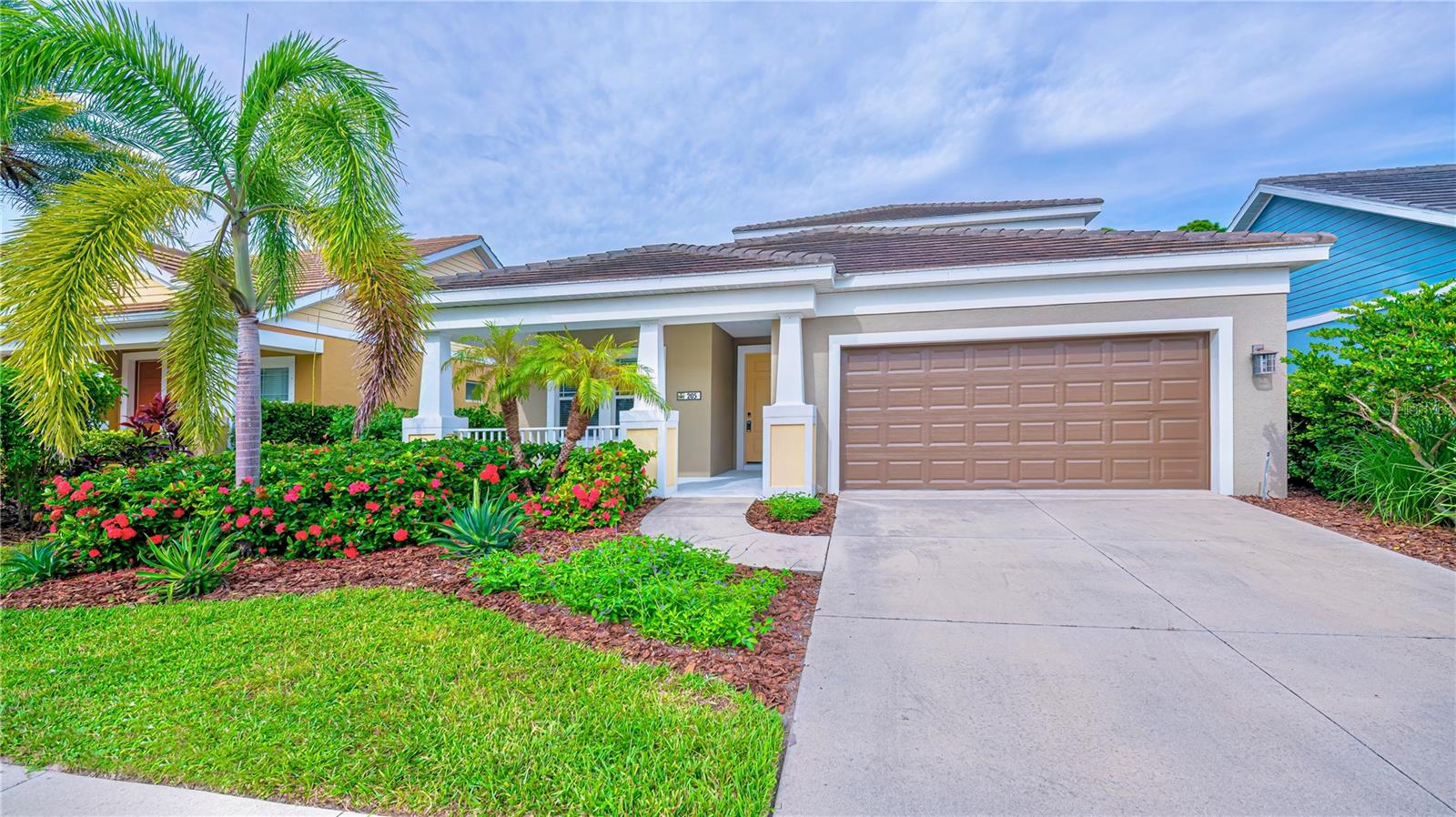 WINDWOOD - Residential