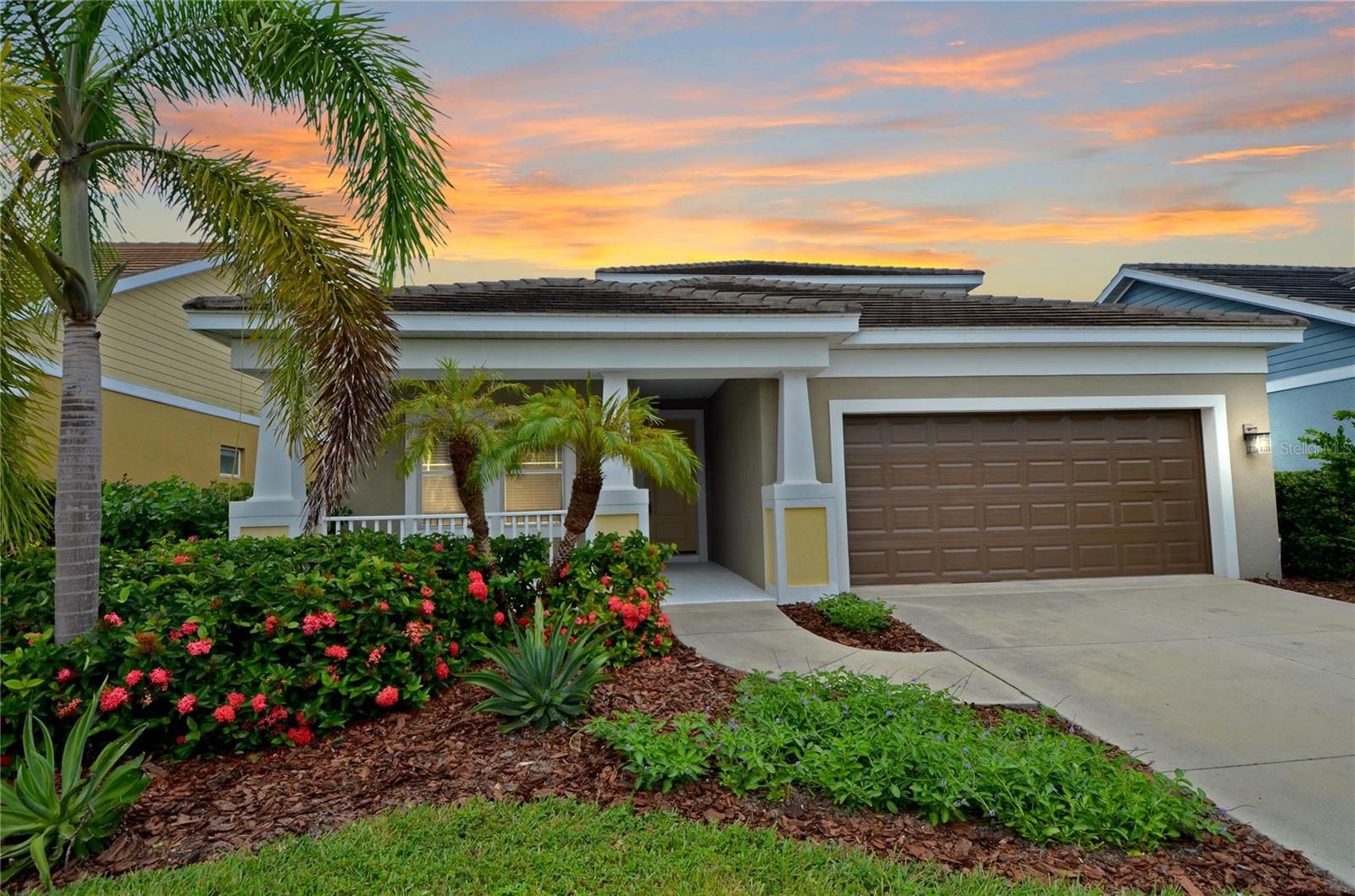 WINDWOOD - Residential