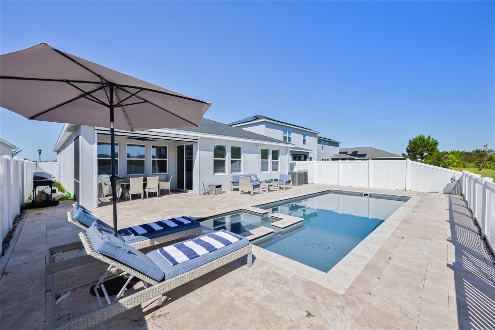 SOUTH FORK S & TR T - Residential