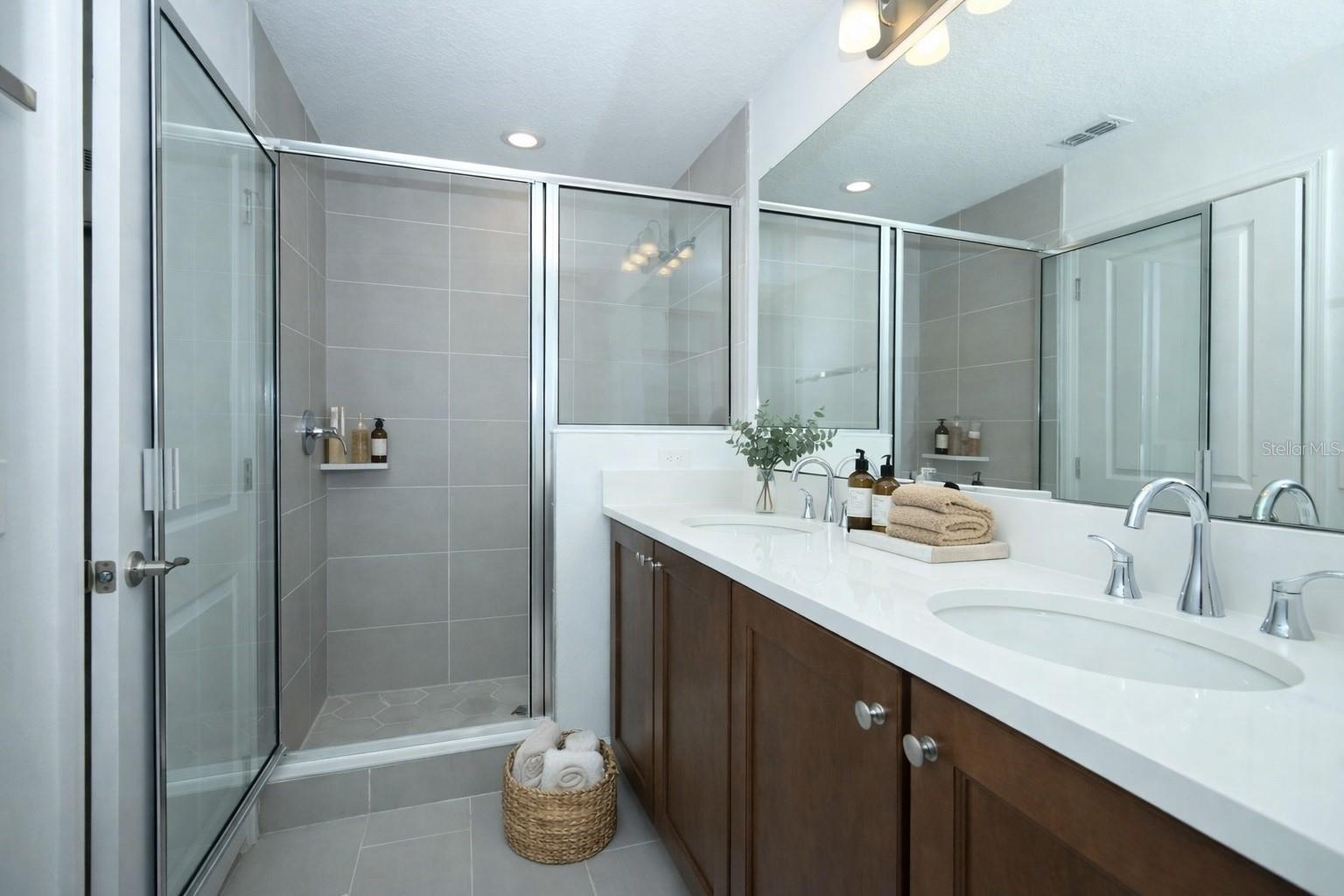 WESTHAVEN/OVATION - Residential Lease