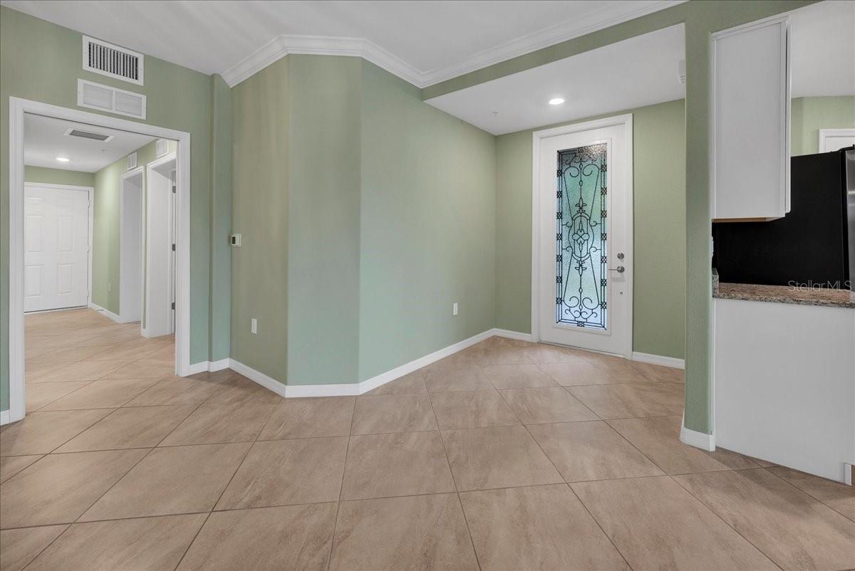 LAKEWOOD NATIONAL - Residential