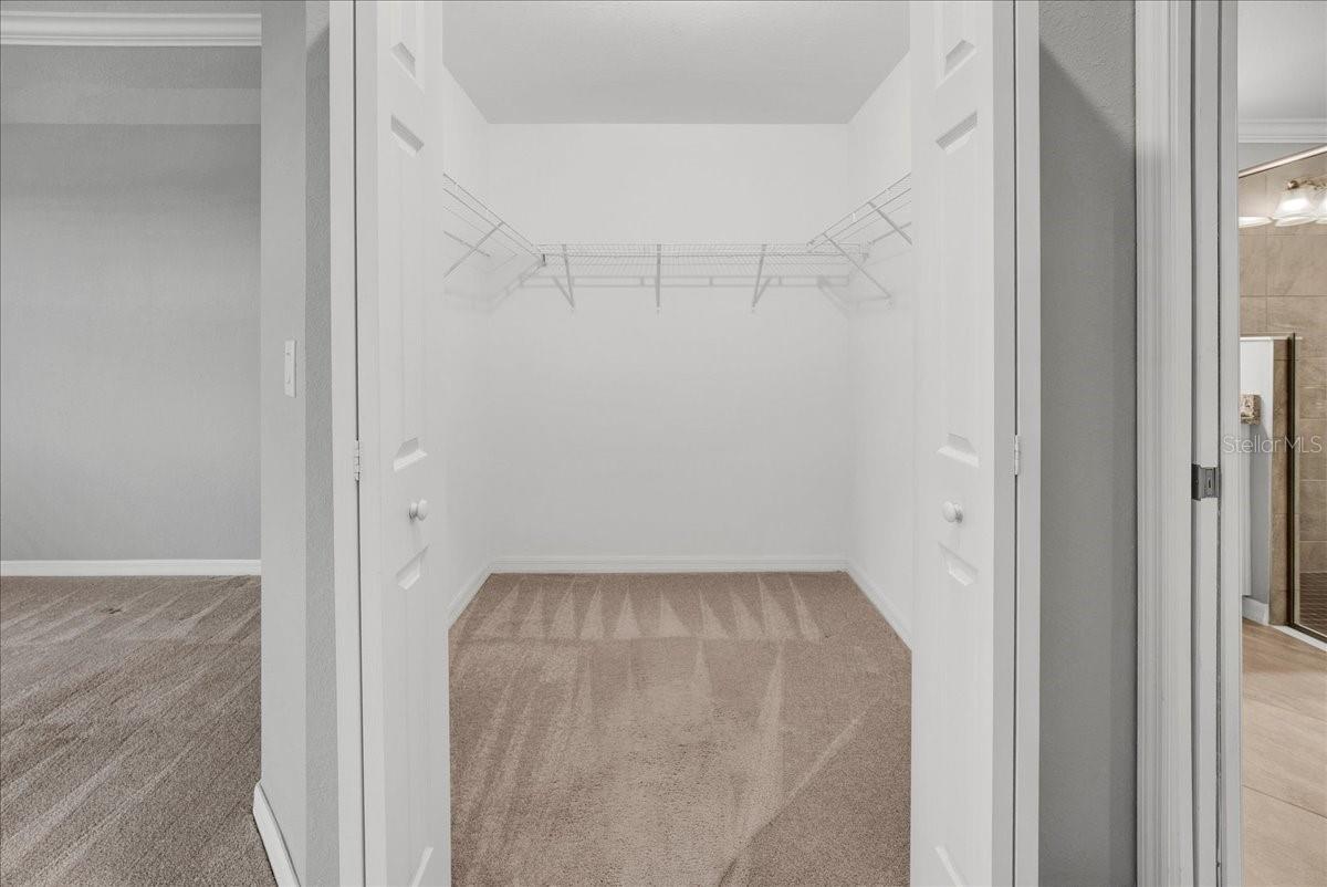 LAKEWOOD NATIONAL - Residential