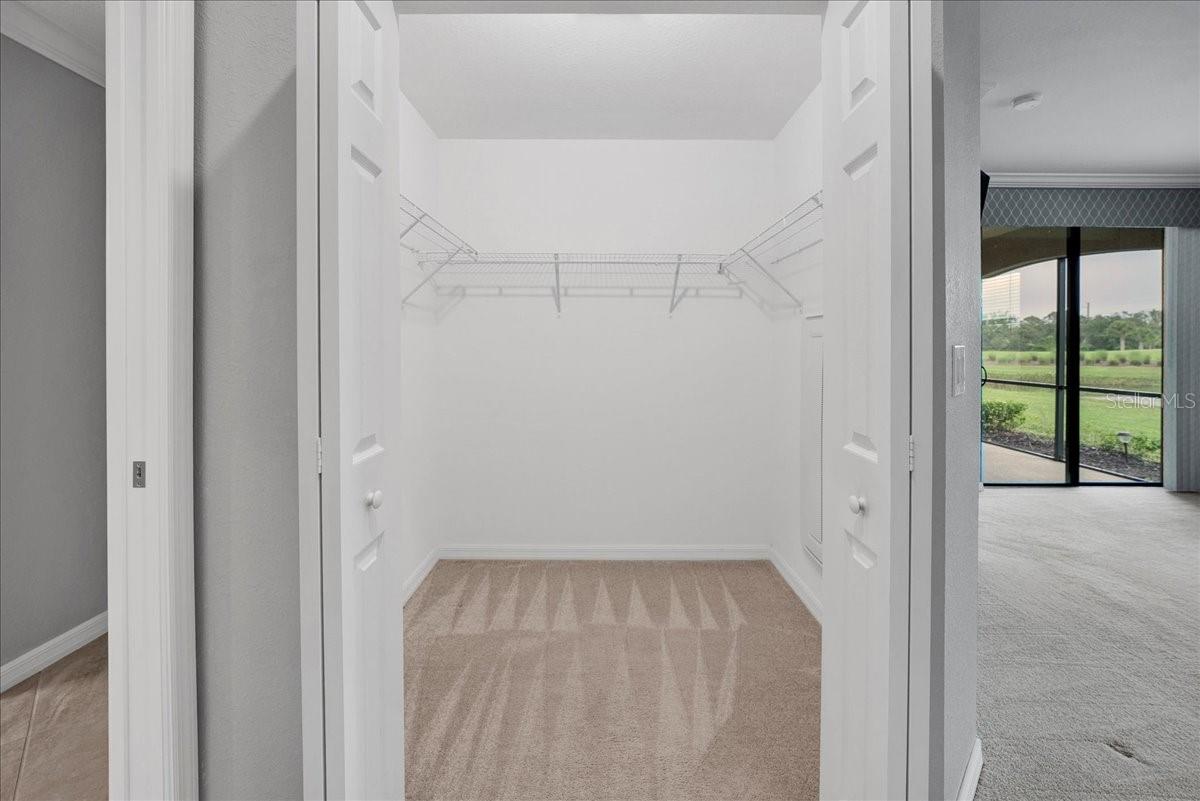 LAKEWOOD NATIONAL - Residential