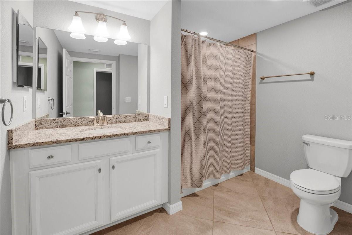 LAKEWOOD NATIONAL - Residential