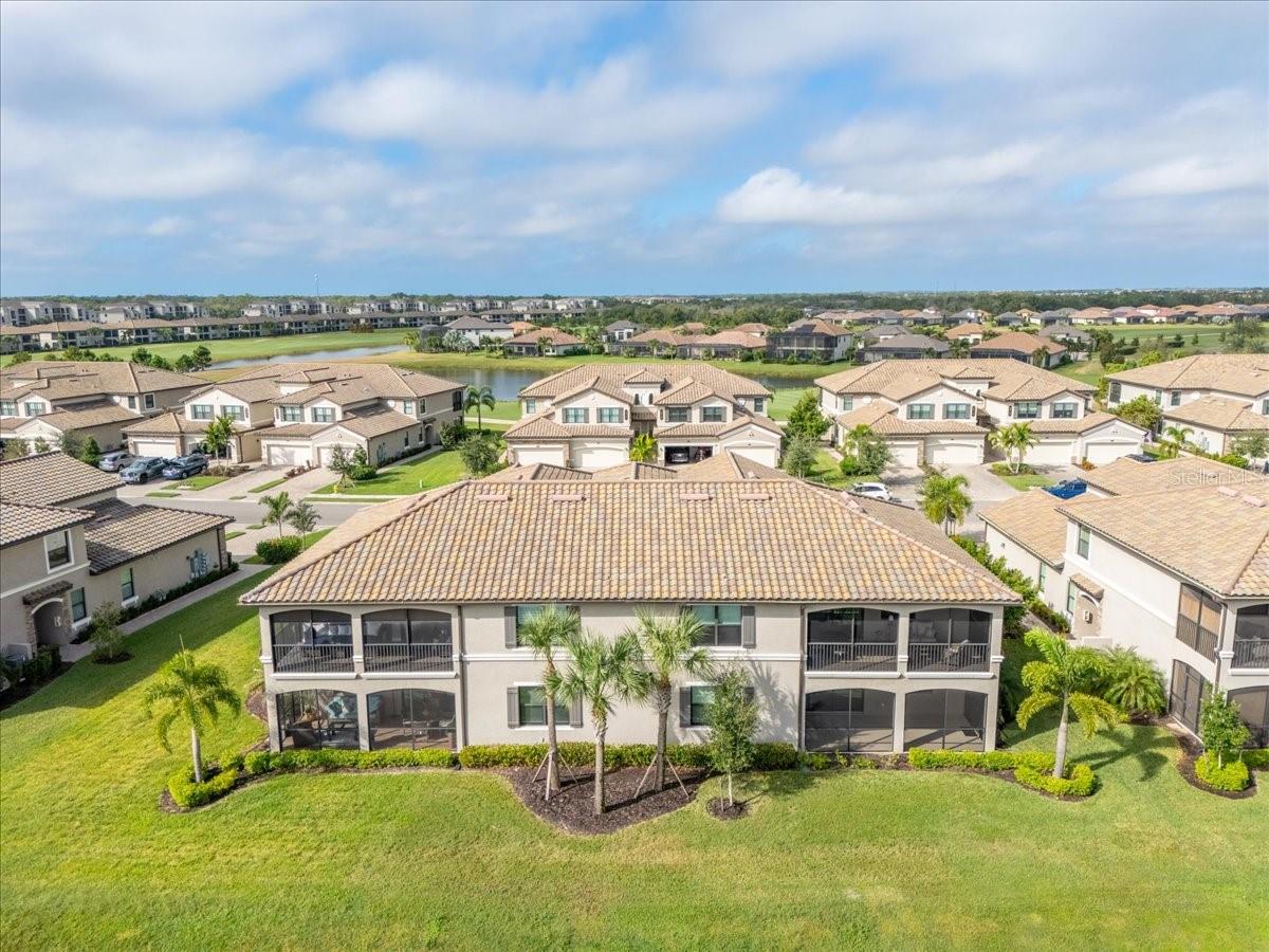 LAKEWOOD NATIONAL - Residential