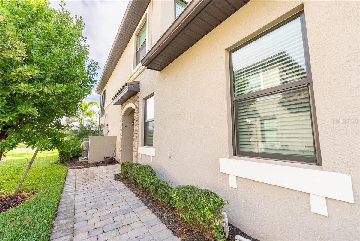 LAKEWOOD NATIONAL - Residential