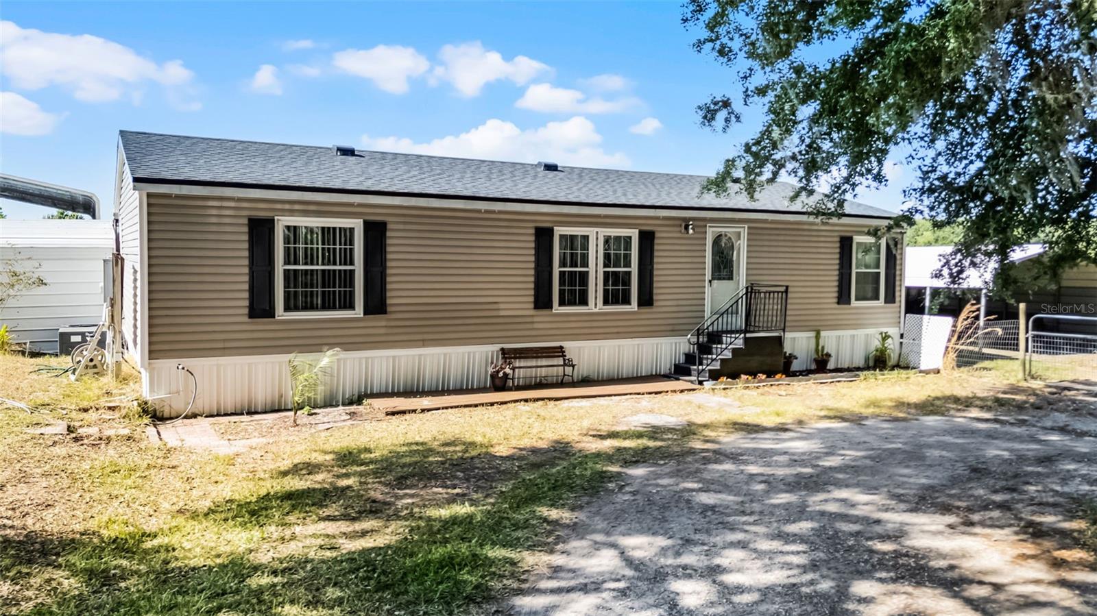 8218 PINE ISLAND ROAD
