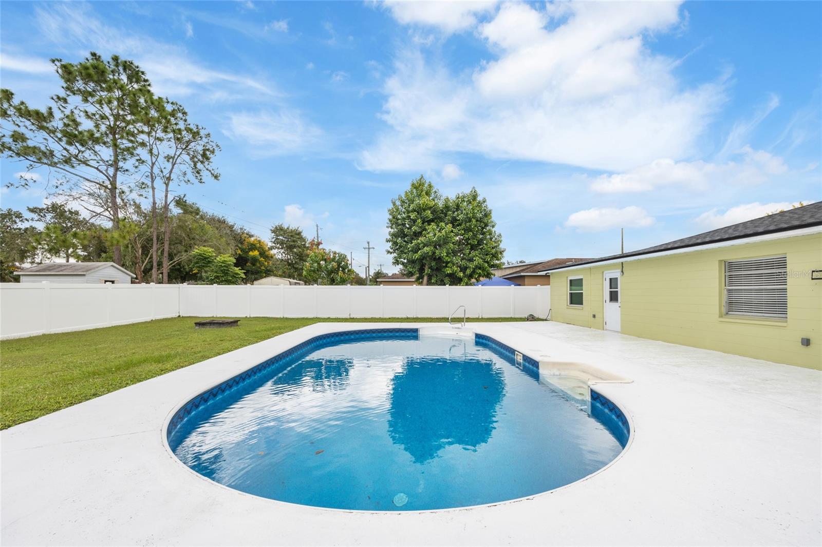 SOUTH POINT - Residential Lease