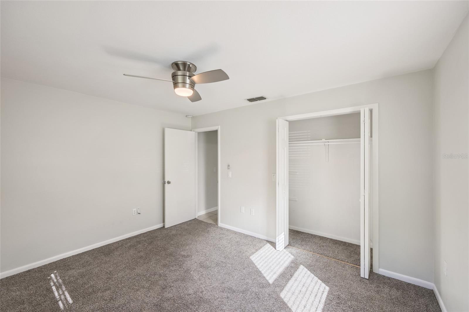 SOUTH POINT - Residential Lease