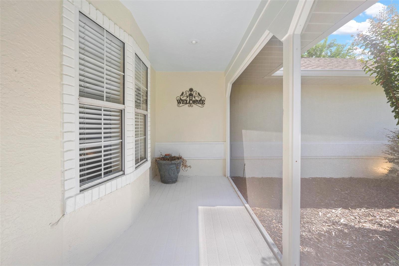 16 HEMLOCK COURT E