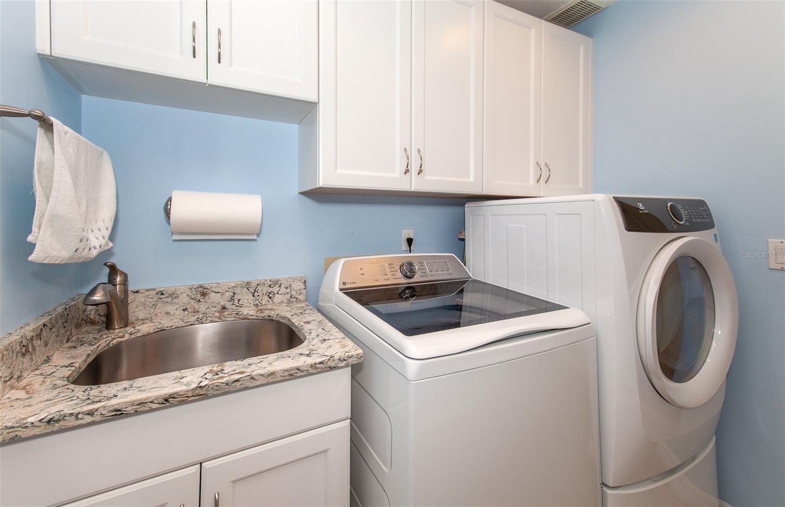 PLANTATION WOODS - Residential