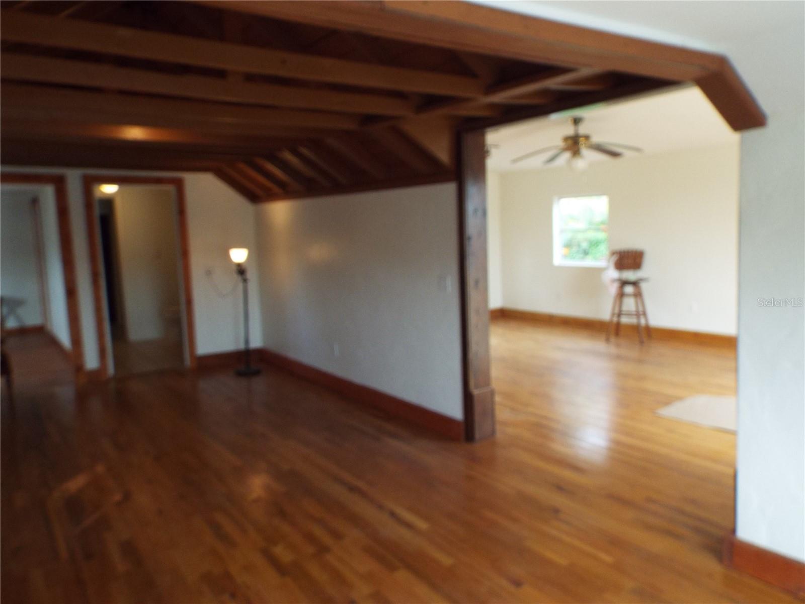 BAY HEIGHTS - Commercial Sale