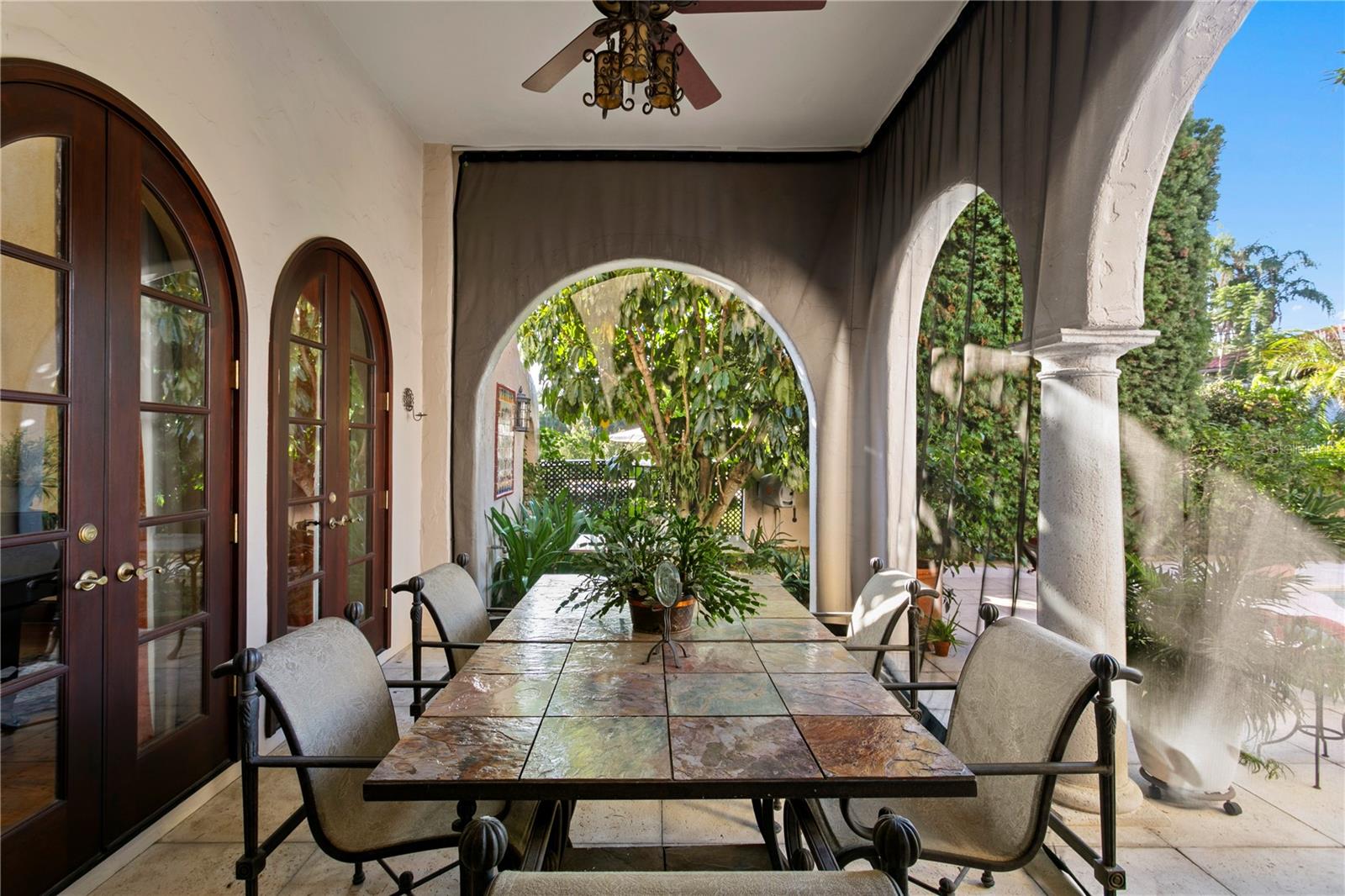 BEACH PARK - Residential