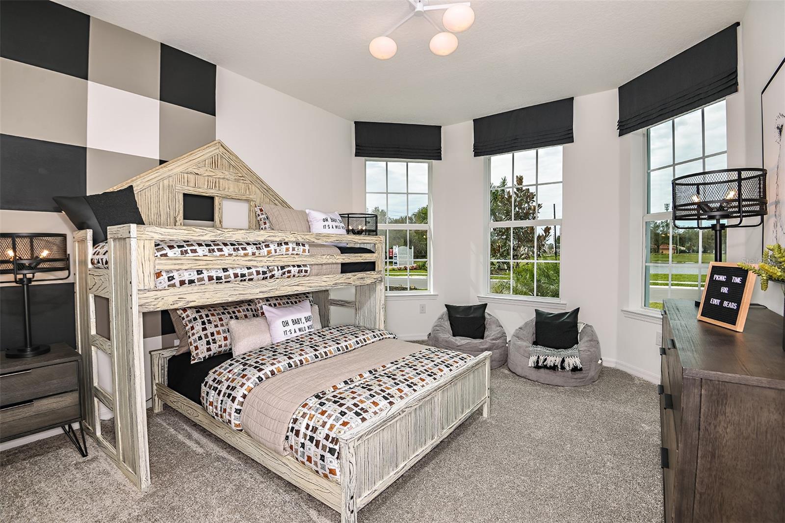 OAKFIELD TRAILS PHASE I - Residential