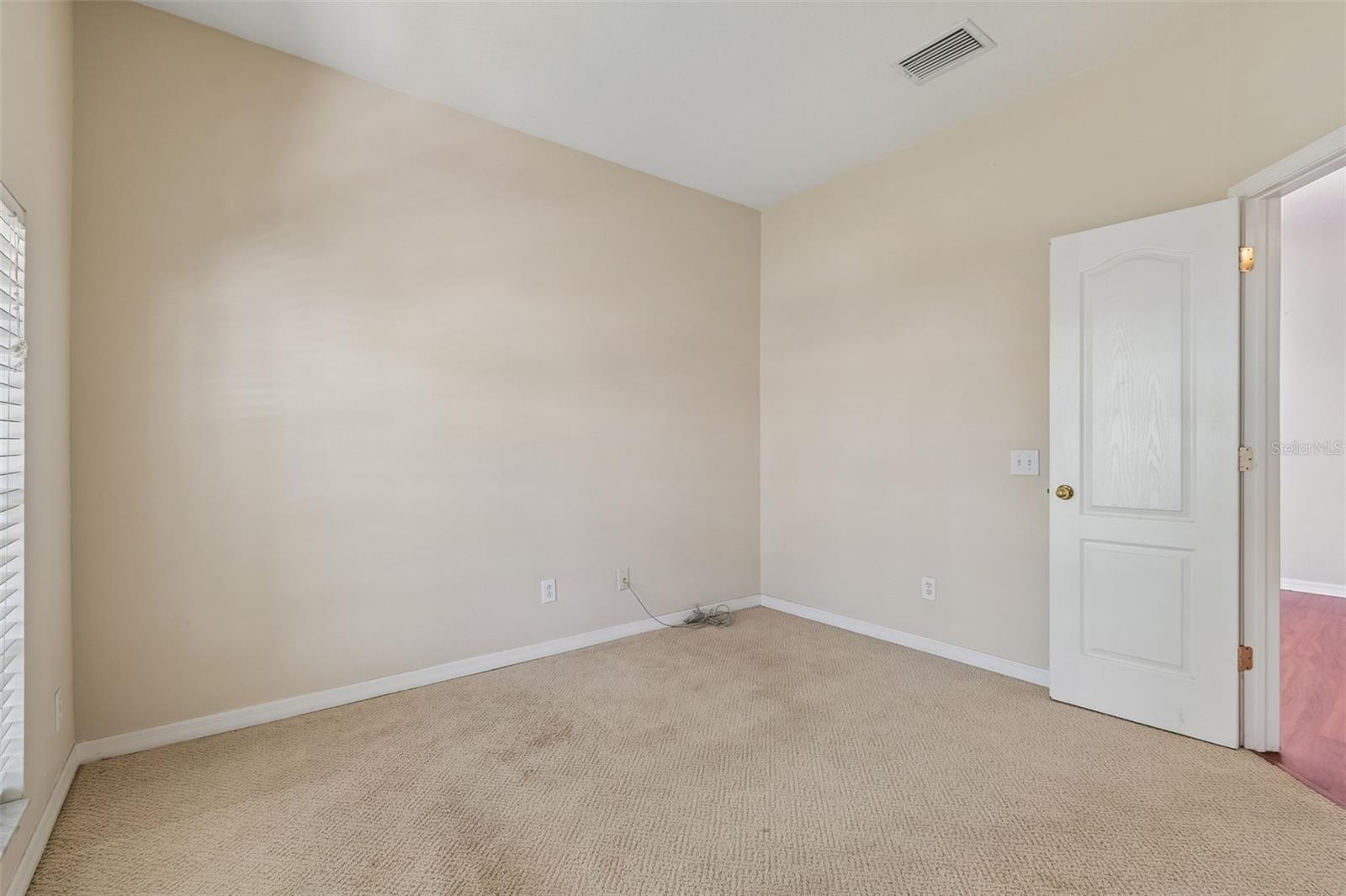 WHISPERING OAKS SECOND ADDITIO - Residential