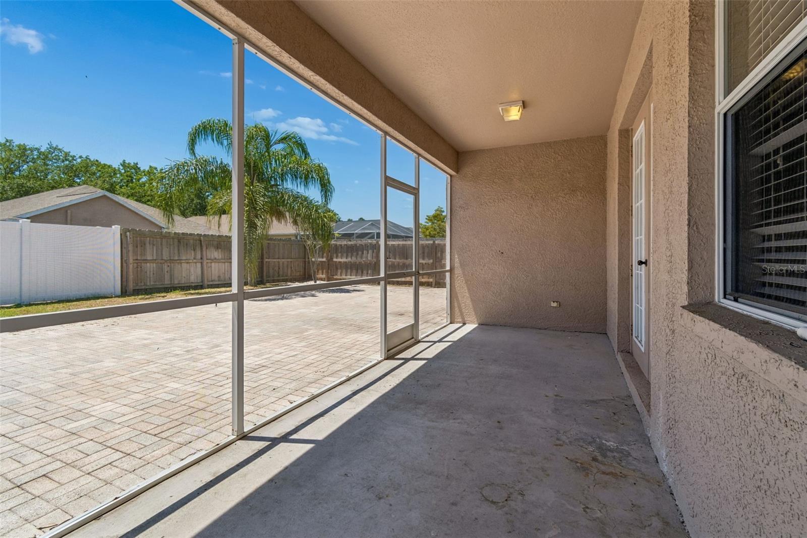 WHISPERING OAKS SECOND ADDITIO - Residential