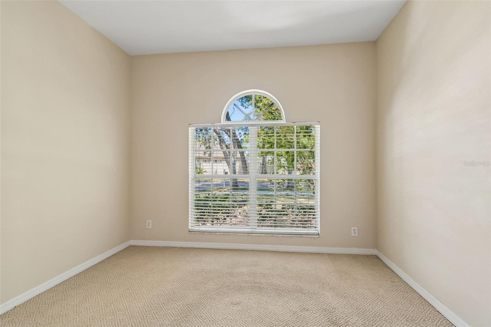 WHISPERING OAKS SECOND ADDITIO - Residential