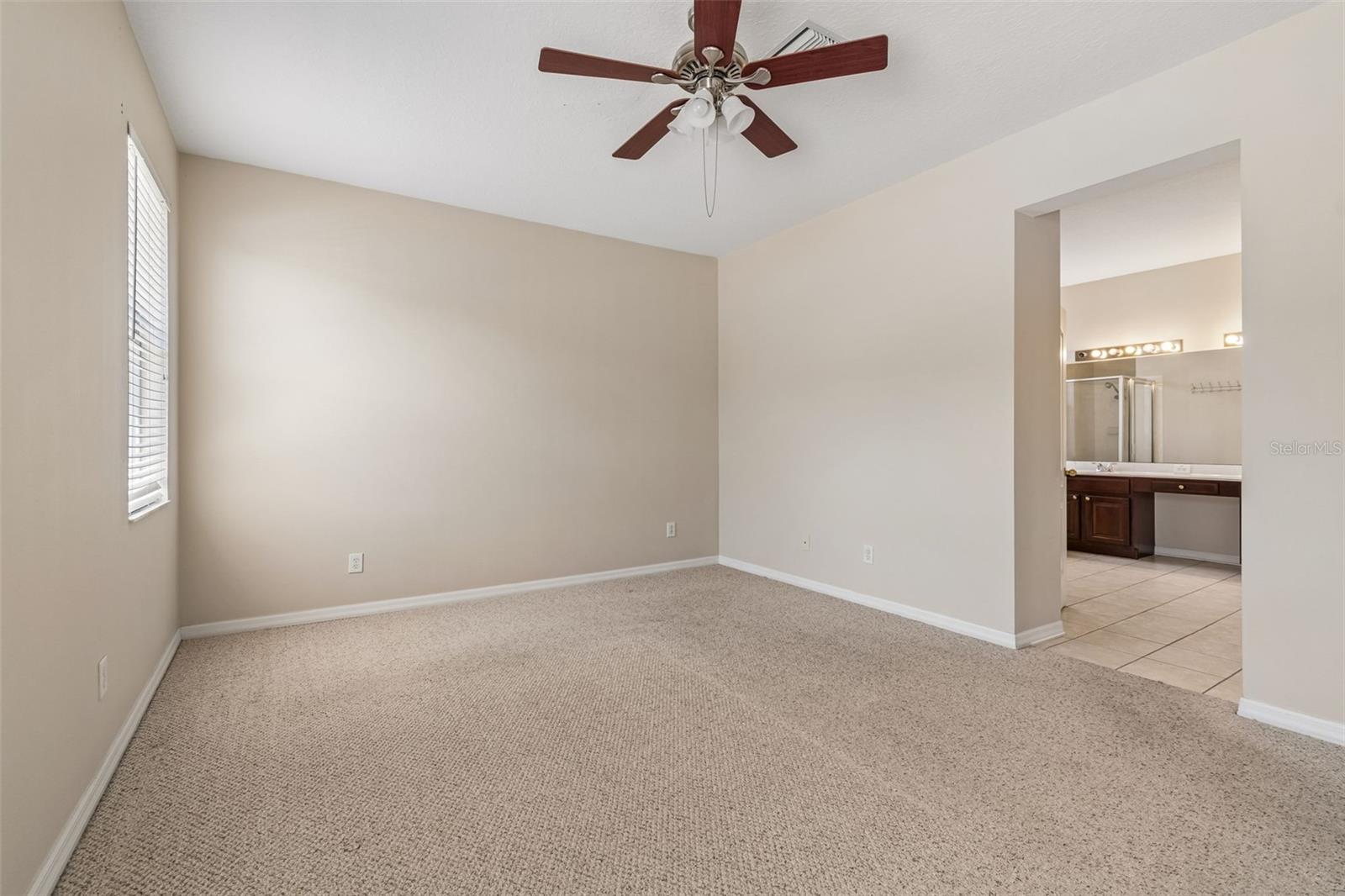 WHISPERING OAKS SECOND ADDITIO - Residential