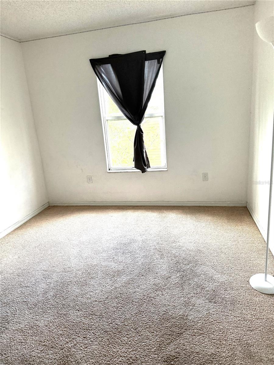 DELTONA LAKES UNIT 04 - Residential