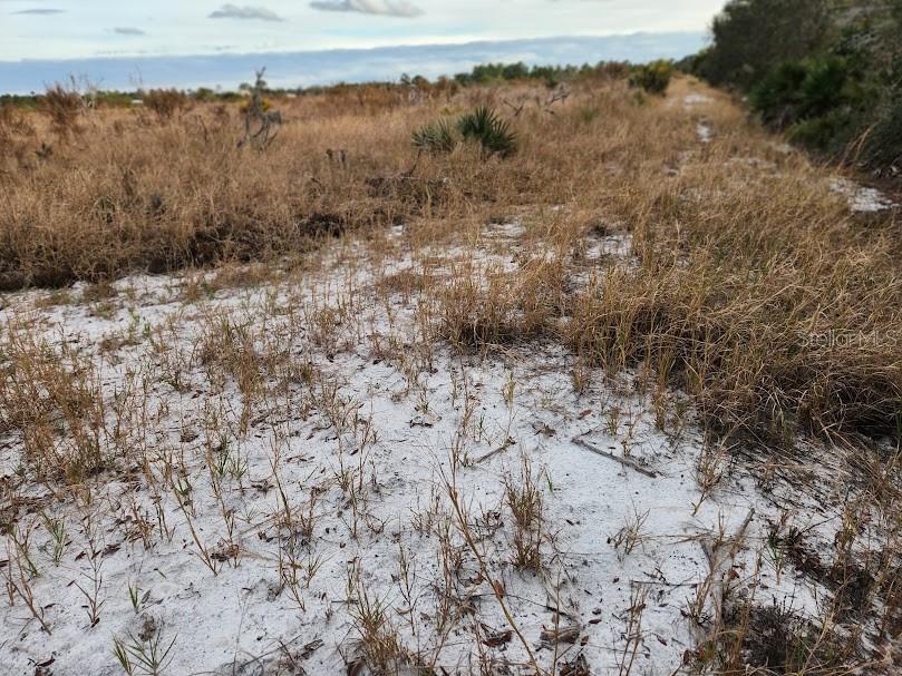 OAKRIDGE ESTATES - Land