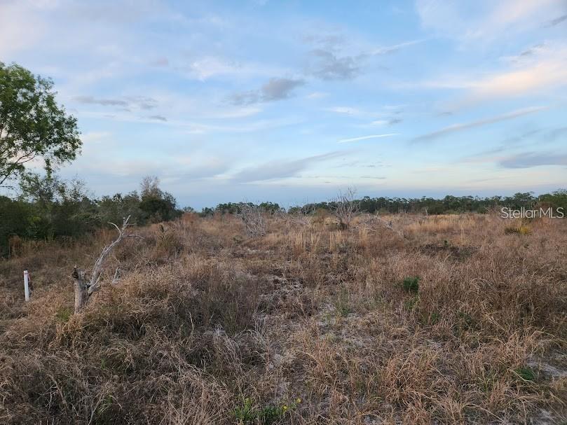 OAKRIDGE ESTATES - Land