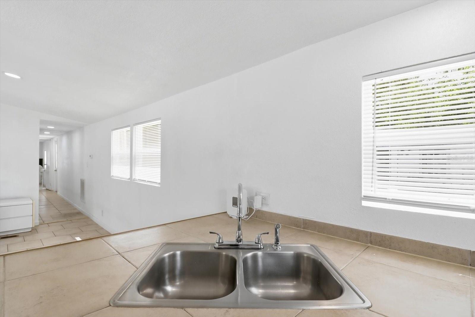 CRYSTAL HEIGHTS DEV CO SEC 02 - Residential