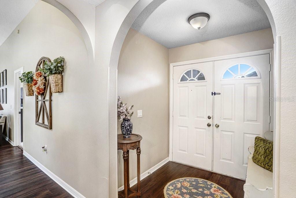 CYPRESS LAKES - Residential