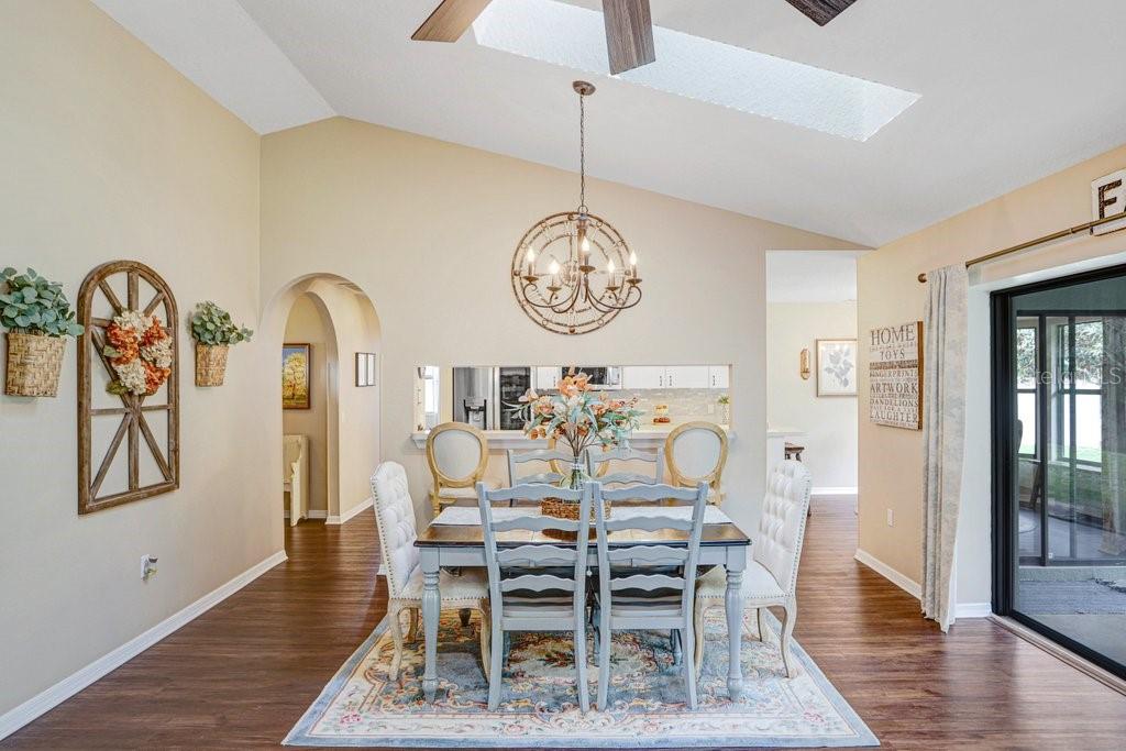 CYPRESS LAKES - Residential