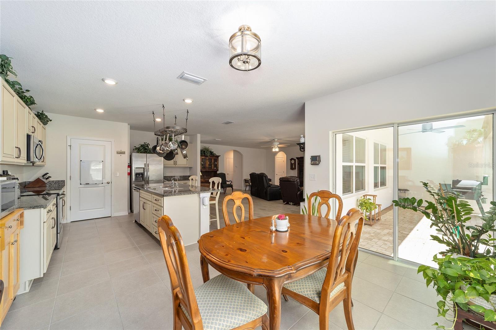 ALDERBROOK SUMMIT PLACE - Residential