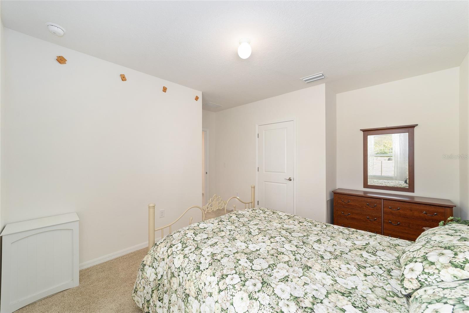 ALDERBROOK SUMMIT PLACE - Residential